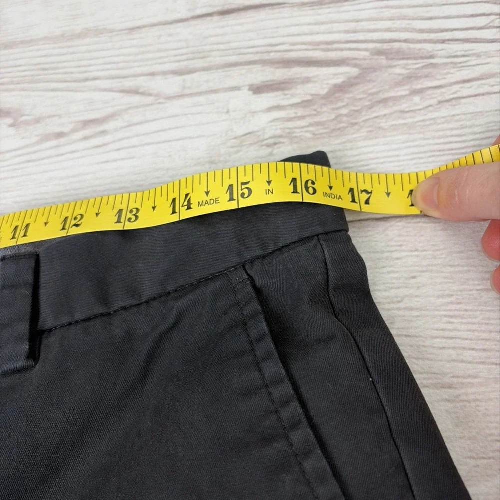 Banana Republic Men's 33x30 Charcoal Gray Aiden Chino Straight Pant Excellent